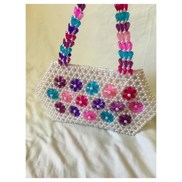 38—KIDS HANDBAG - Picture 2 of 15